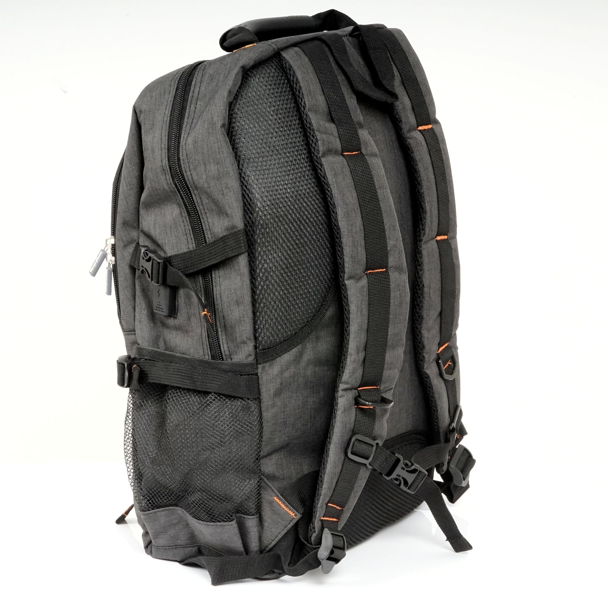 Sac à dos pour ordinateur portable CampFeuer 17 pouces | Noir | Sac à dos professionnel pour ordinateur portable avec port USB